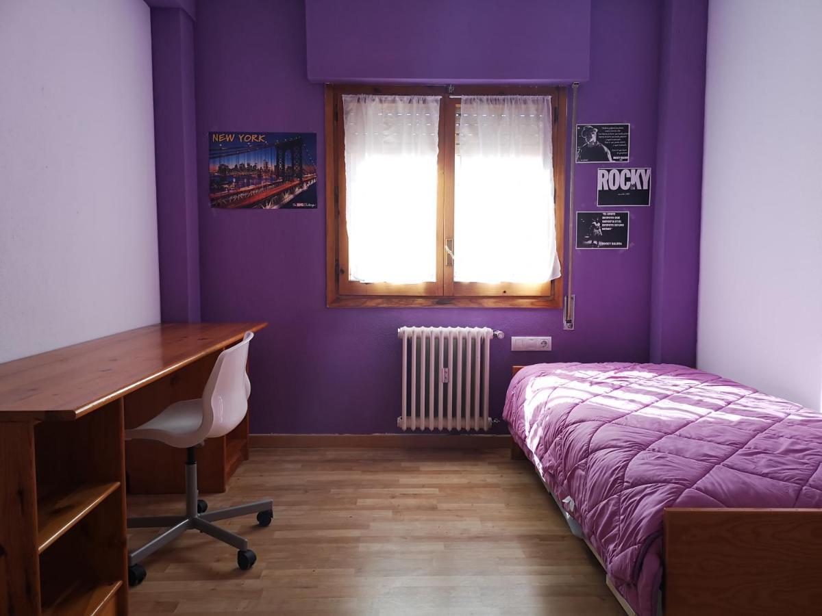 Lc Jacetania Pirineos Apartman Jaca Kültér fotó