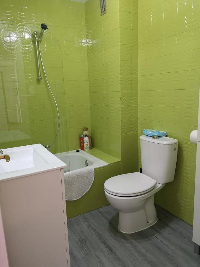 Lc Jacetania Pirineos Apartman Jaca Kültér fotó